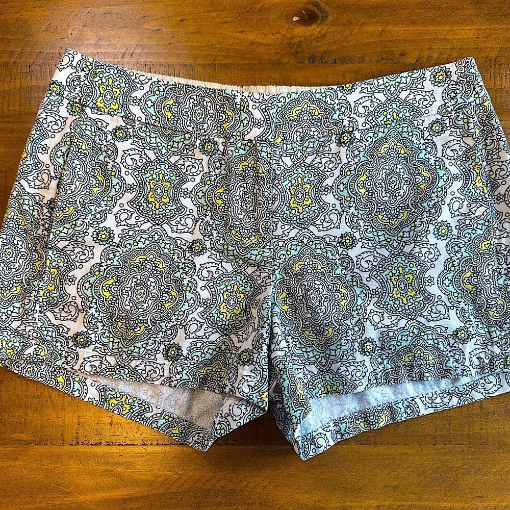 J. Crew Paisley Green Blue Yellow Chino Shorts size 4 NWOT